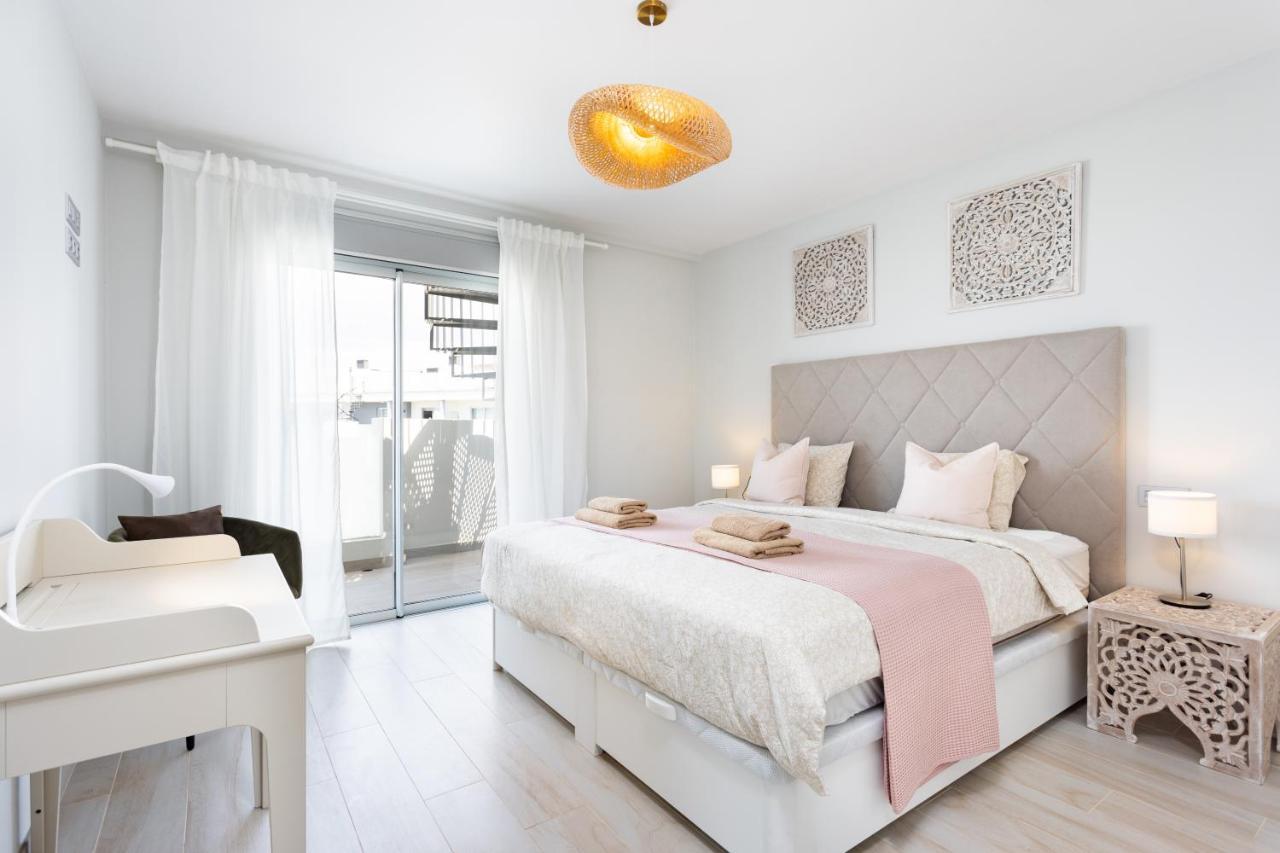 Home2Book Stylish & Relax Attic La Tejita, Pool 외부 사진