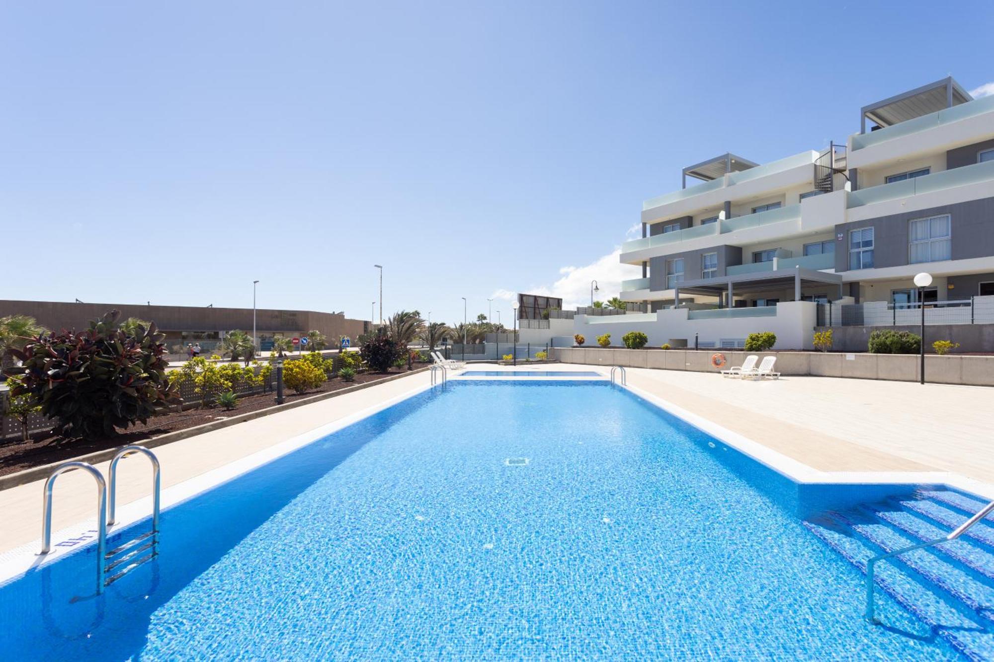 Home2Book Stylish & Relax Attic La Tejita, Pool 외부 사진